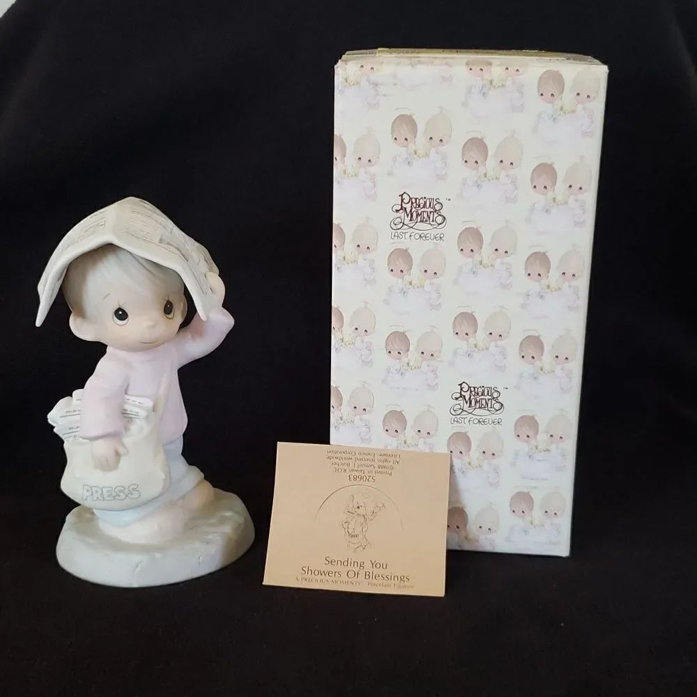 Vtg 1988 Precious Moments “Sending You Showers of Blessings” Porcelain Figurine